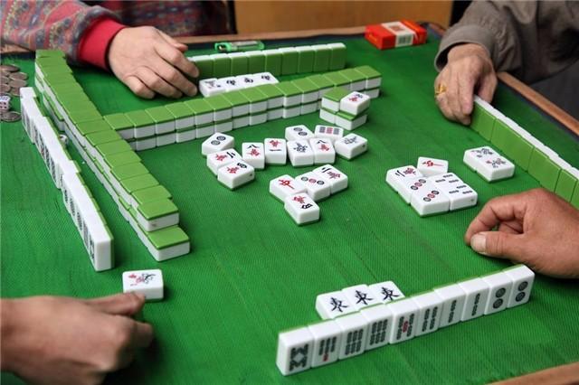 四人麻将怎么玩（四人麻将咋玩）