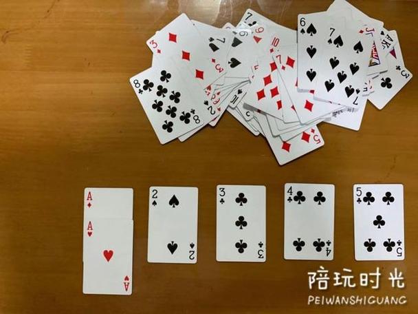 两副牌怎么玩（6个人两副牌怎么玩）-图2